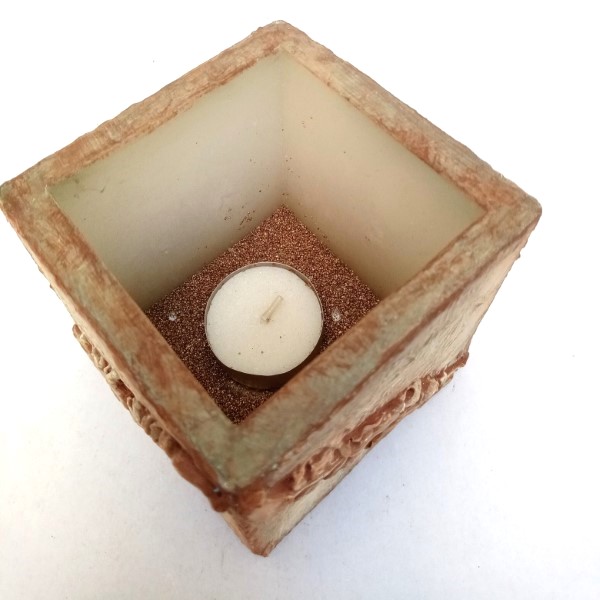 Κουφωτό κερί σε σιέλ απόχρωση